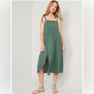 Old Navy Elegant Green Maxi Dress